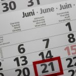 Suspensión de términos administrativos no incluye plazos del calendario tributario.